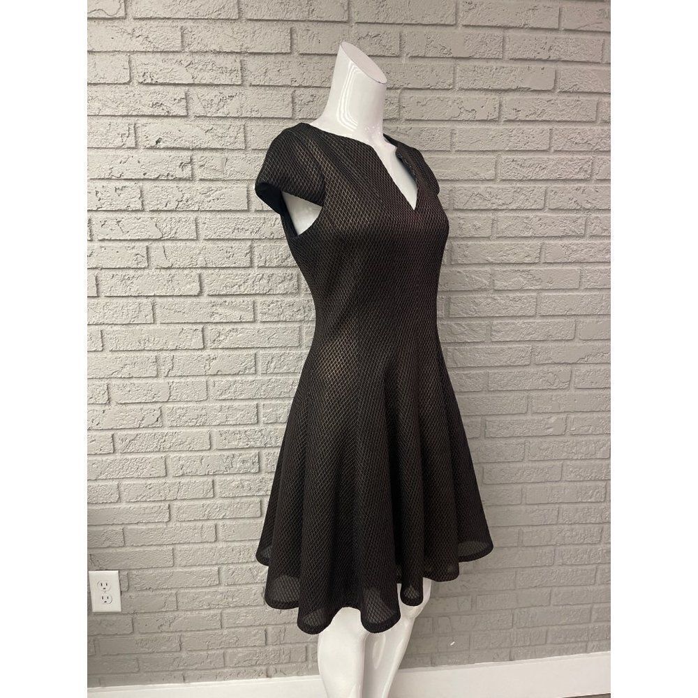 Julia Jordan Jacquard Split- Neck Fit & Flare Size 6 - Picture 8 of 14